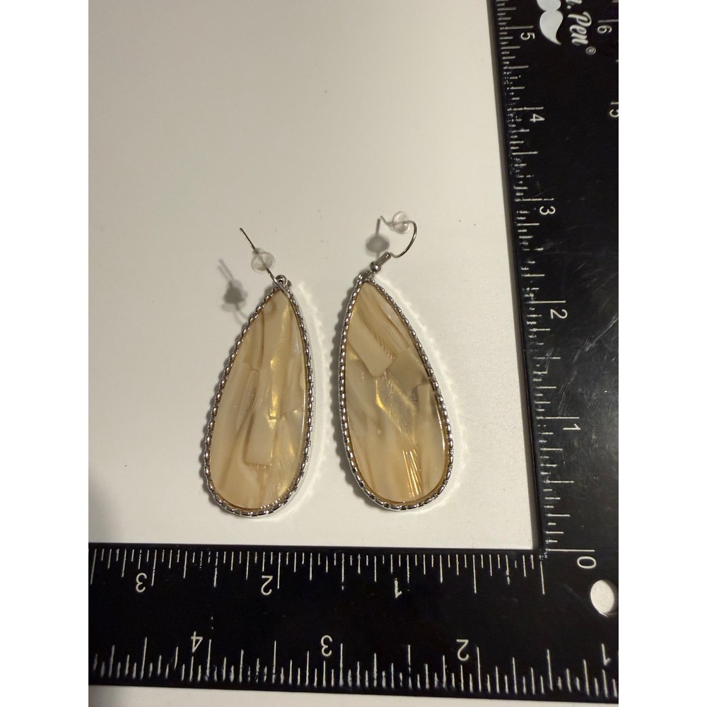 Marbled Cream Gold Resin Teardrop Dangle Earrings Silver Tone Textured Bezel